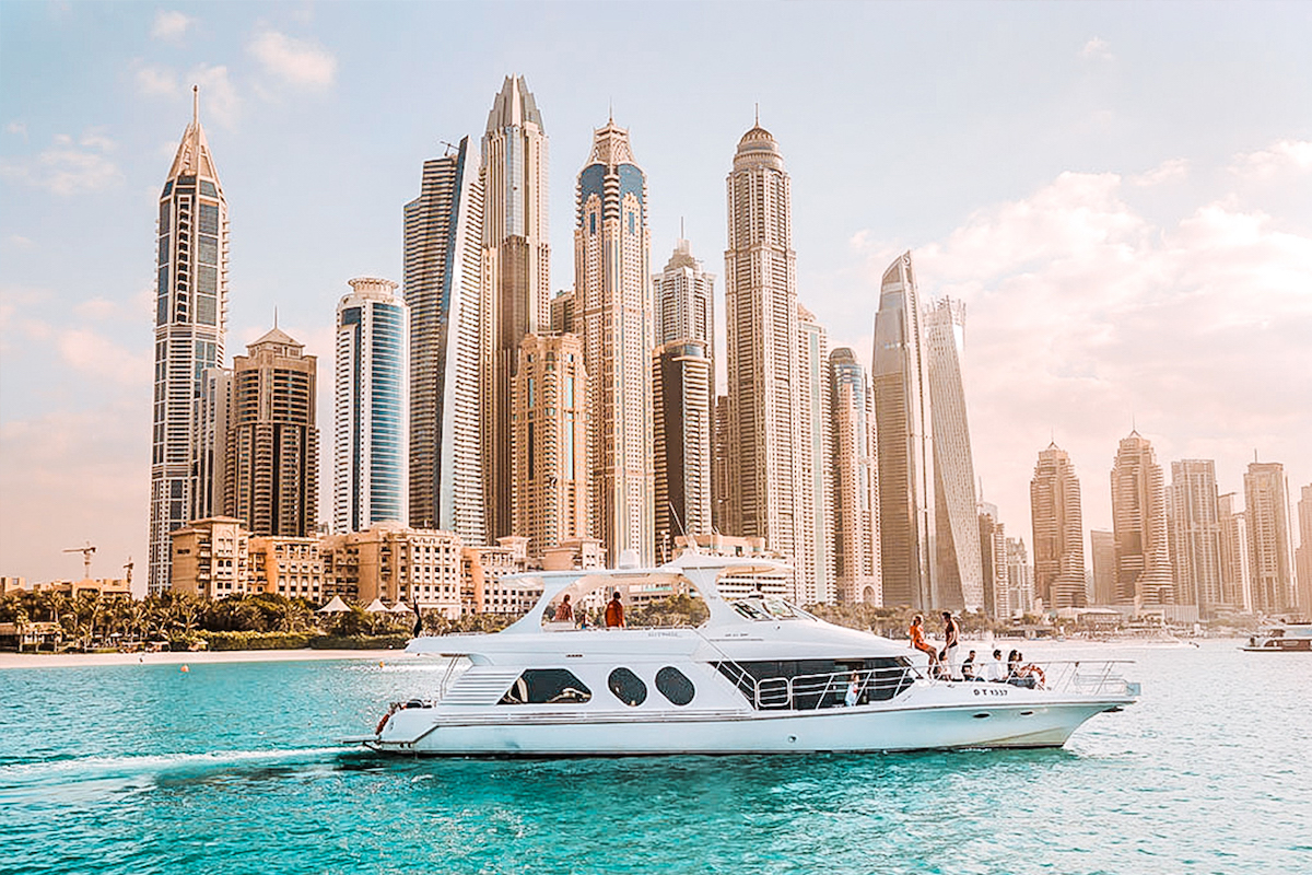 best-luxury-yacht-tours-in-dubai-hero